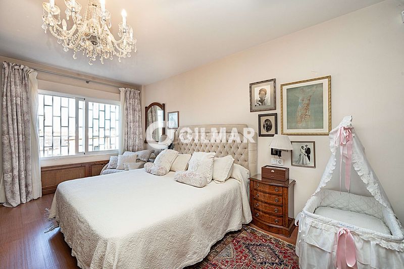 Foto 4a5d75b2-b8d0-4091-9d62-639fe5d1dd02. Pis amb calefacció aparcament a Ciudad Jardín Madrid
