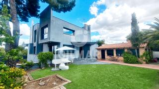 Casa a Parque Boadilla. Gilmar boadilla-villaviciosa vende chalet independiente en parqu