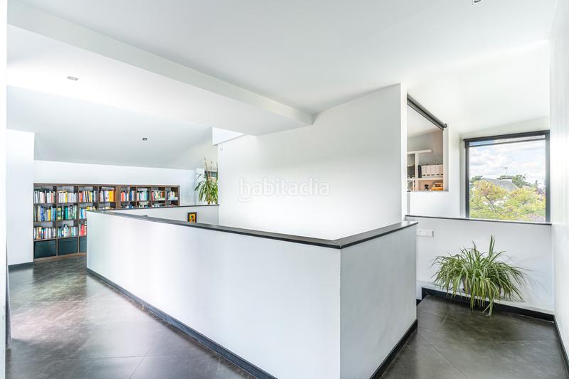 Foto f10c3727-8074-47e8-b591-ff56e35e4698. Casa amb xemeneia calefacció aparcament piscina a Boadilla del Monte