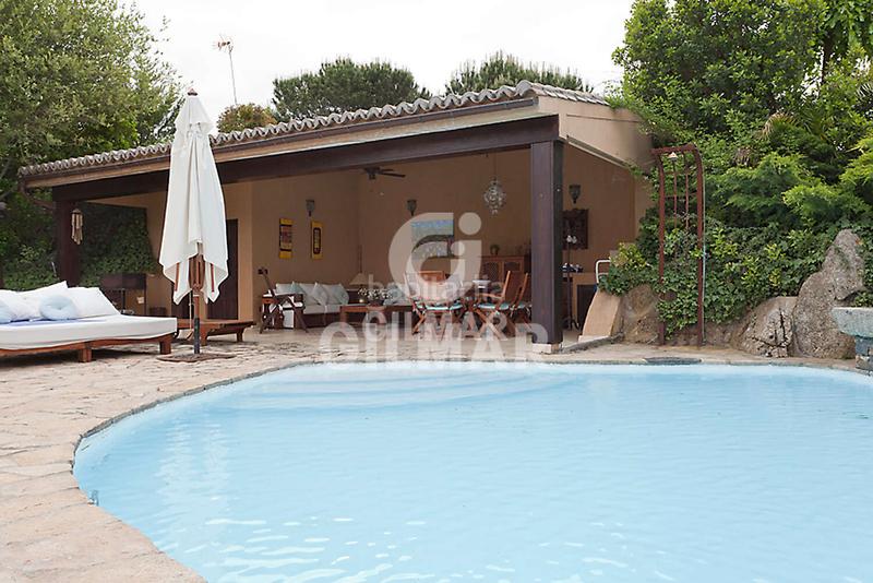 Foto 0d6bdd59-fed9-47a1-9620-09a74882b75e. Xalet amb calefacció aparcament piscina a Bonanza Boadilla del Monte