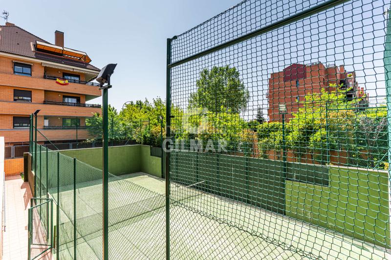 Foto 3bbb58f4-faf0-4469-a201-7c8095e848be. Flat with heating parking pool in Sector B Boadilla del Monte