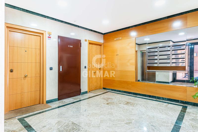 Foto 4c533313-cf98-4e85-8f9f-7b9ea9e87a65. Flat with heating parking pool in Sector B Boadilla del Monte