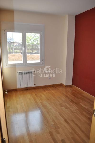 Foto 5bbf38cd-5b3e-4a22-871e-1ccfc6aac736. Flat with heating parking pool in Viñas Viejas Boadilla del Monte
