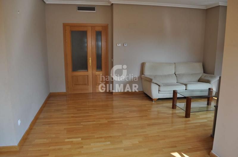 Foto 5f7c9e02-fb0c-437e-8bbf-4d25615e9b8b. Flat with heating parking pool in Viñas Viejas Boadilla del Monte