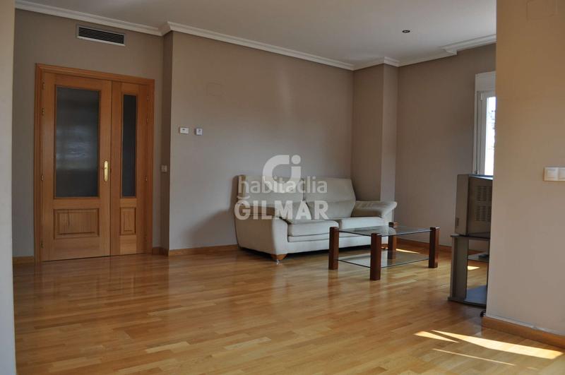 Foto baeca376-69b2-4e73-8272-d49c6c6b5b84. Flat with heating parking pool in Viñas Viejas Boadilla del Monte