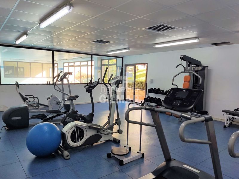 Foto fff0b95c-5ca1-40a2-8384-fd37c8752425. Pis amb calefacció aparcament piscina a Viñas Viejas Boadilla del Monte