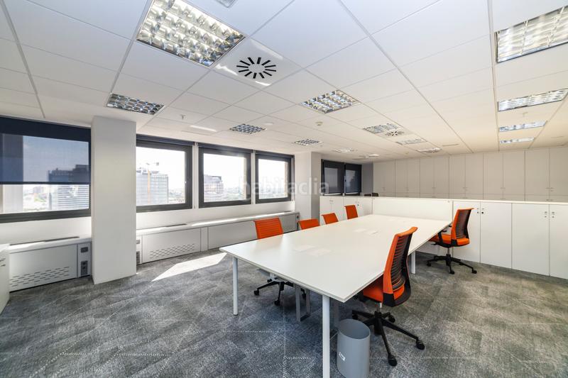 Foto a3de9eec-d465-42b0-ae27-dad5d4547633. Rent office space with heating in Castilla Madrid