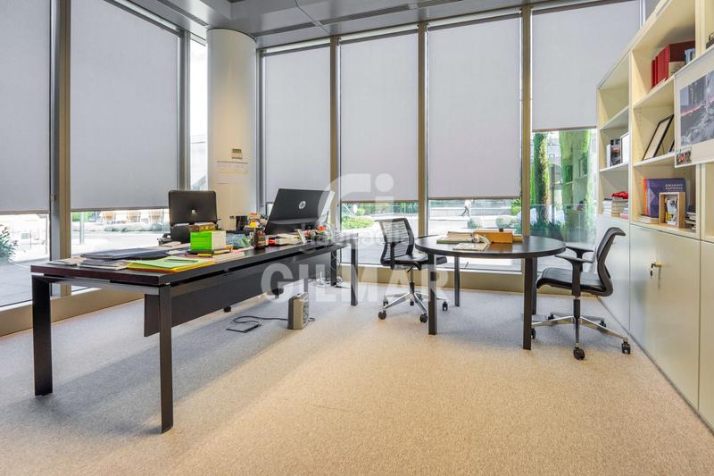 Foto 046963be-f24c-4a95-aa01-4f53c9fc5b46. Miete büro in La Finca Pozuelo de Alarcón