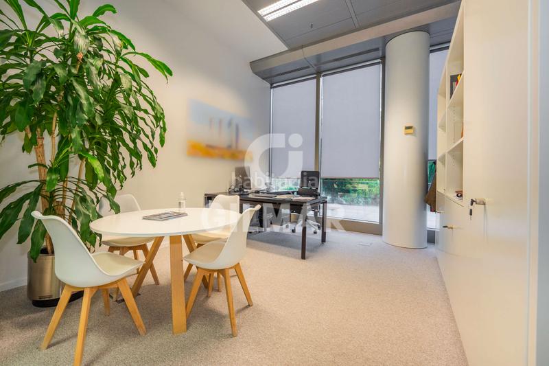 Foto 4037266b-7833-4b0e-9451-49ca6a11ccb2. Miete büro in La Finca Pozuelo de Alarcón