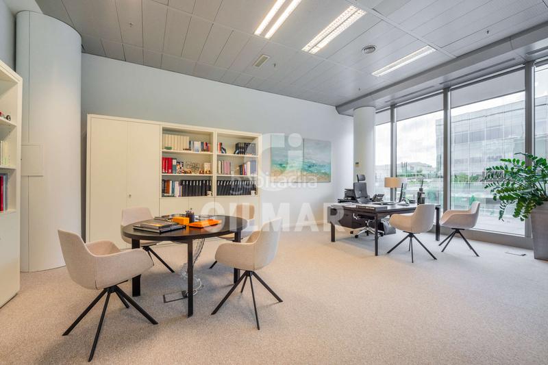 Foto ee390006-cd54-4da7-be10-319233eff963. Miete büro in La Finca Pozuelo de Alarcón