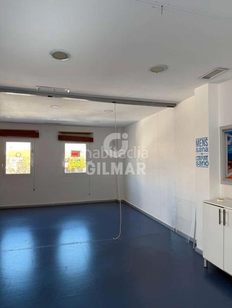 Foto f313be0d-01e9-4c3d-91df-c80ce6a3cac2. Location local commercial avec chauffage dans colores - entreparques Sevilla