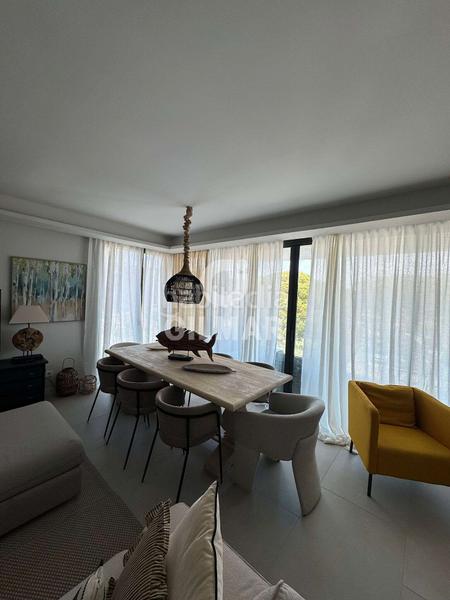 Foto 619de996-16f5-4476-8095-9cd5c52efec4. Rent flat with heating parking pool in Vistahermosa Puerto de Santa María (El)