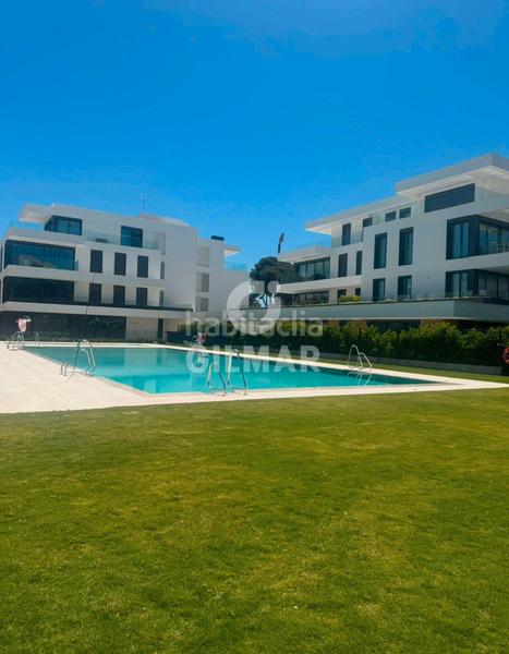 Foto 68d00273-55b9-420b-9d9a-f49362299d93. Rent flat with heating parking pool in Vistahermosa Puerto de Santa María (El)
