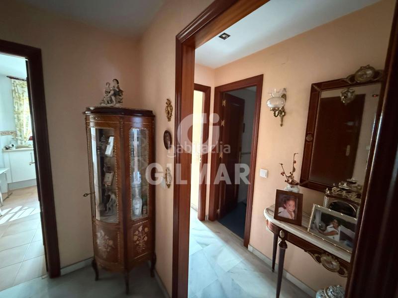 Foto f303a193-38f1-4857-99d3-047f8e2a63ba. Location appartement avec chauffage parking dans Ciudad Jardín Sevilla