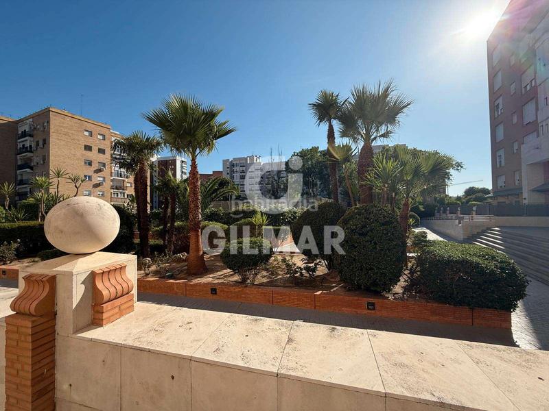 Foto 09468a2f-8e21-44be-a1f3-2eb542494b74. Affitto appartamento con parcheggio piscina in El Porvenir Sevilla