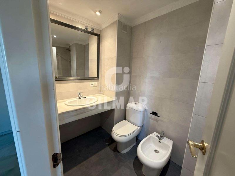 Foto 647941b2-38fb-412c-a596-f6a7a72d3dba. Location appartement avec parking piscine dans El Porvenir Sevilla