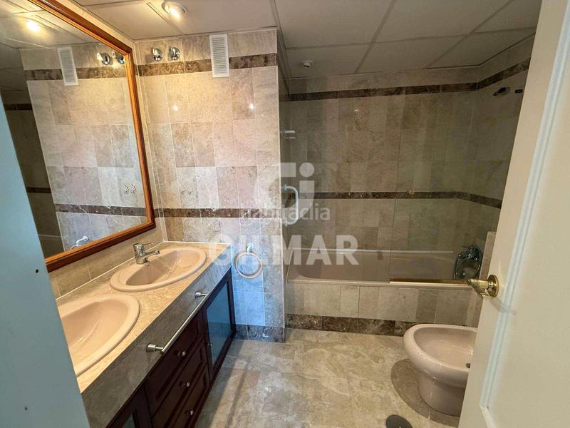 Foto d97329cd-5548-4594-a06f-02f600dcb355. Miete etagenwohnung mit parking pool in El Porvenir Sevilla