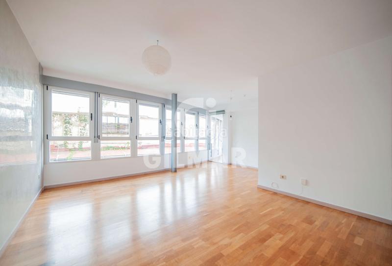 Foto d646587c-766c-4f62-9cb9-8242235f78d9. Location appartement avec parking dans San Lorenzo Sevilla