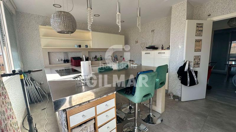 Foto f32200c5-9ad4-41e2-8d7e-ac7ff473f0ea. Location attique dans astilleros - la paz - loreto - el corte inglés Cádiz