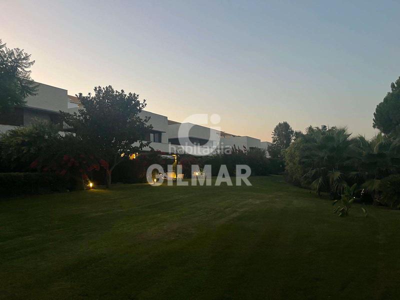 Foto 12cd7d91-362b-4ffc-8388-8e6d9adf494f. Lloguer casa adossada amb xemeneia aparcament a Vistahermosa Puerto de Santa María (El)