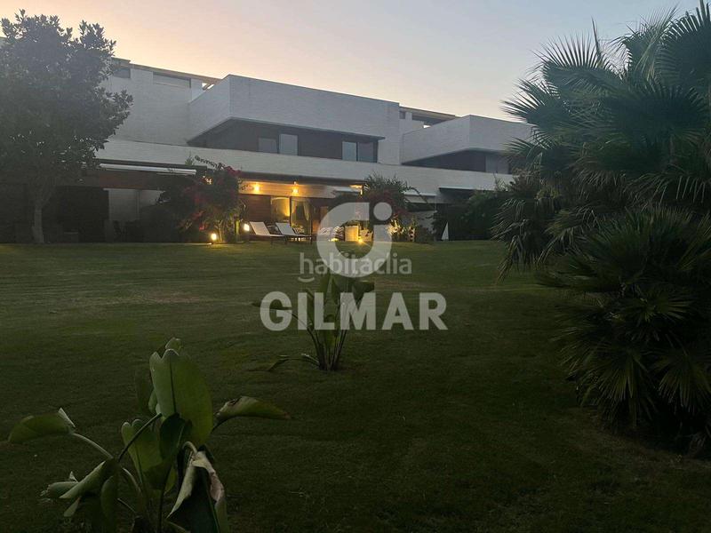 Foto ae720d8b-edfc-47e7-b1c9-351066e69368. Lloguer casa adossada amb xemeneia aparcament a Vistahermosa Puerto de Santa María (El)