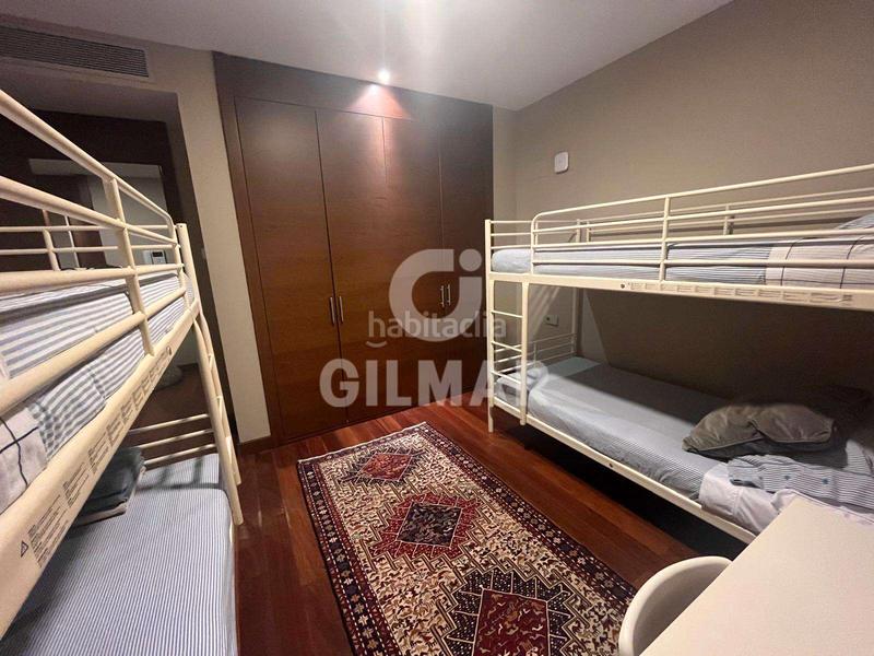 Foto e50cce37-0300-456f-8353-78dba5fe2ecf. Rent semi detached house with fireplace parking in Puerto de Santa María (El)