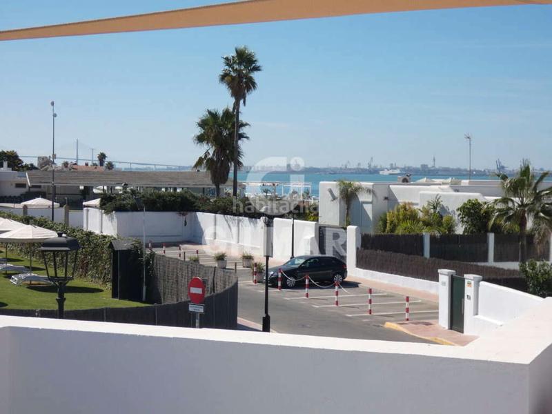 Foto 53ec25bc-afca-46bb-bc2c-944ad925f7d6. Affitto casa a schiera con camino riscaldamento parcheggio in Puerto de Santa María (El)