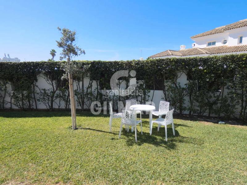 Foto b5803249-a789-4ad3-9f26-16d639838606. Affitto casa a schiera con camino riscaldamento parcheggio in Puerto de Santa María (El)