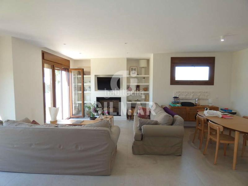 Foto 75b08278-533a-4189-bddb-f5b34d1f3c51. Alquiler casa adosada gilmar alquila temporal vivienda de alto standing en Puerto de Santa María (El)