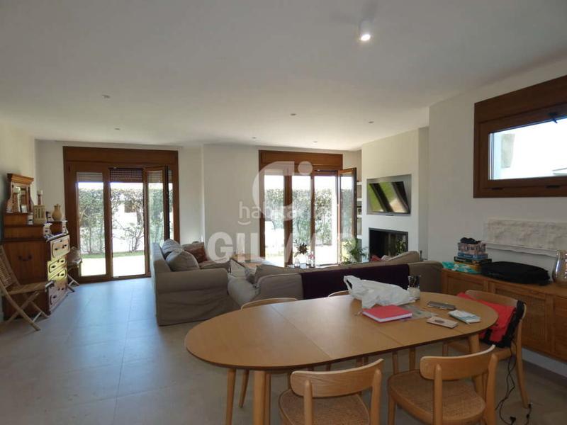 Foto a109c2d8-cf76-4207-98af-42a046788e7a. Alquiler casa adosada gilmar alquila temporal vivienda de alto standing en Puerto de Santa María (El)