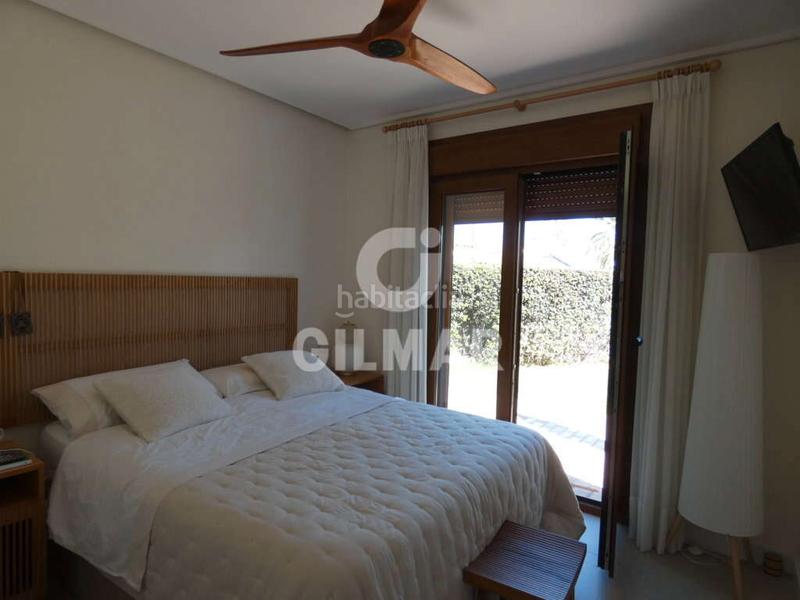 Foto 5061a708-87a4-4d73-806c-127fda260994. Lloguer casa adossada amb xemeneia calefacció aparcament a Puerto de Santa María (El)