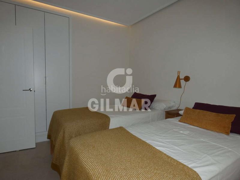 Foto 7bc1d8fd-aed2-4a4e-87b9-3efa0628c5b3. Lloguer casa adossada amb xemeneia calefacció aparcament a Puerto de Santa María (El)