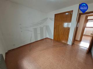 Piso  Calle beasain. 100%! financiación!