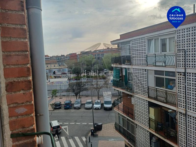 Foto 8141cd60-5e15-42e8-a809-0ecafd37ef1c. Piso en calle de peña de la atalaya 129 consulta financiación! en Madrid