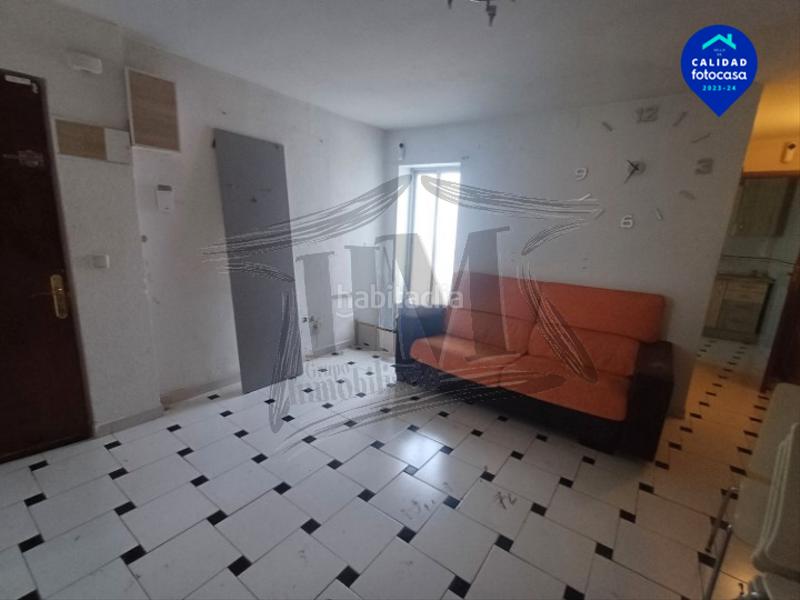 Foto abf5b5e2-09e4-4550-bf2e-df3ccdbd4292. Piso en calle de peña de la atalaya 129 consulta financiación! en Madrid