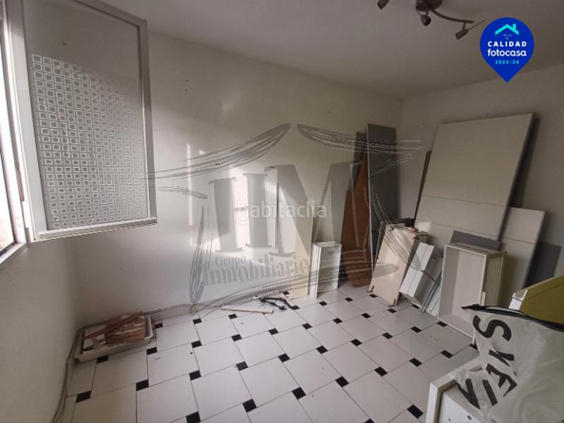Foto c522607e-0b5a-4d51-b842-f4a32e1138ef. Piso en calle de peña de la atalaya 129 consulta financiación! en Madrid