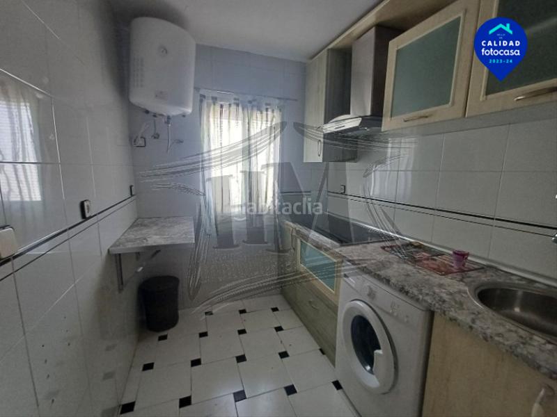 Foto a55c9289-37c3-4951-9ab1-2473a9548970. Piso en calle de peña de la atalaya 129 consulta financiación! en Madrid