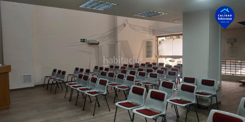 Foto b2b6ddb3-5b41-47be-957f-36ff2f30e33c. Local comercial en calle de bravo murillo 198 ideal inversion para crear negocio!!! en Madrid