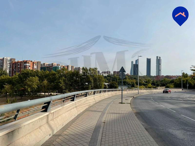 Foto af6b786e-aca1-4f20-9bca-35099c9ef5c1. Pis amb calefacció piscina a Valdeacederas Madrid