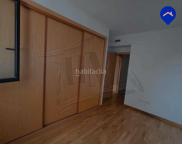 Foto 56e62295-b047-48a3-997e-3a1c976d5085. Casa adossada amb calefacció aparcament piscina a Paterna