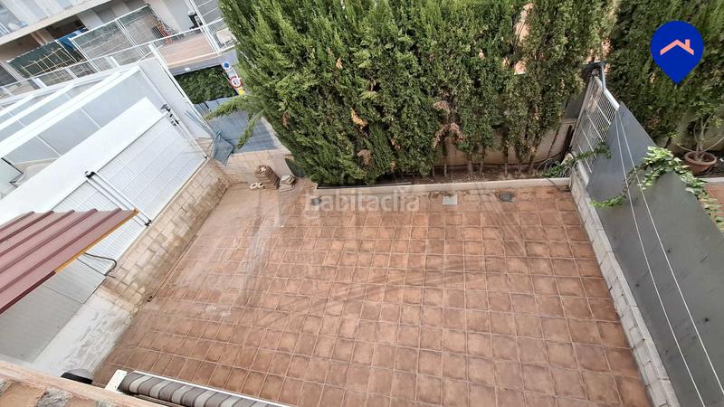 Foto a77f7a4e-2172-45c9-9a78-18997cfdaa17. Casa adossada amb calefacció aparcament piscina a Paterna