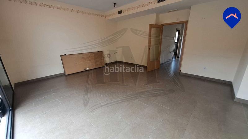 Foto 2a34f6d9-1fee-4290-82d1-545dbfa9df70. Casa adossada amb calefacció aparcament piscina a Paterna