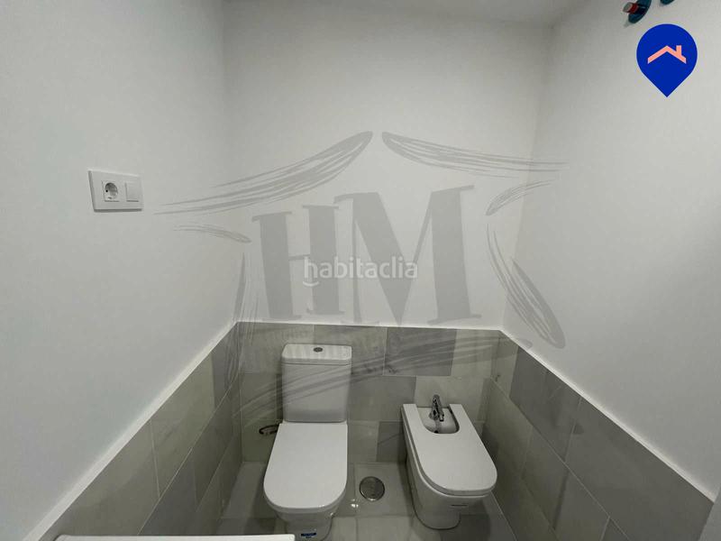 Foto dd2e6564-b851-45b7-9742-af9cfb856328. Appartamento con riscaldamento parcheggio piscina in Madrid