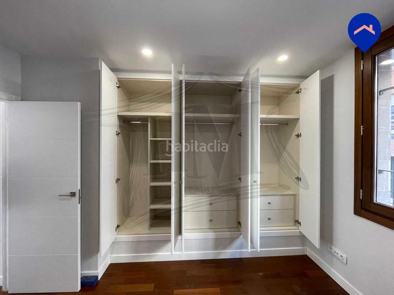 Foto 4119a34c-629b-4578-8330-f009f0c20470. Flat with heating parking pool in Valdeacederas Madrid