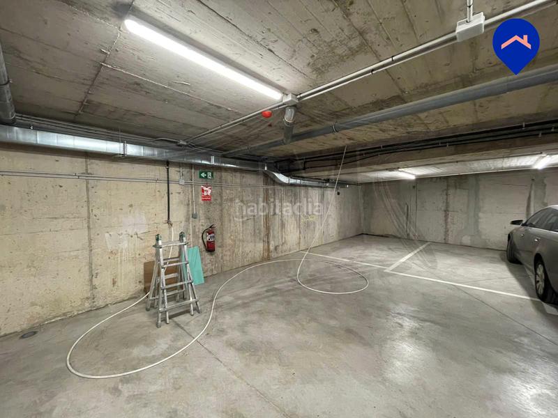 Foto 69bf8328-4f95-46ec-a624-edaf203944c6. Appartamento con riscaldamento parcheggio piscina in Madrid