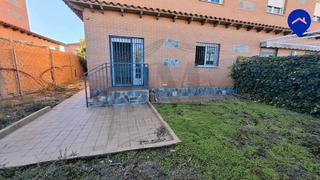 Casa adosada  Calle 11 de marzo. ¡tú propiedad por menos de un alquiler!