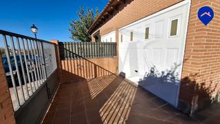 Casa  Calle 11 de marzo. ¡tú propiedad por menos de un alquiler!