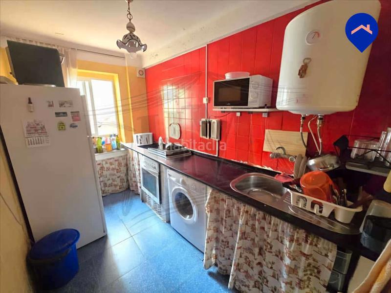 Foto 6c0b6f1c-10f1-4595-9130-07b7e48afb61. Flat with heating in Vista Alegre Madrid