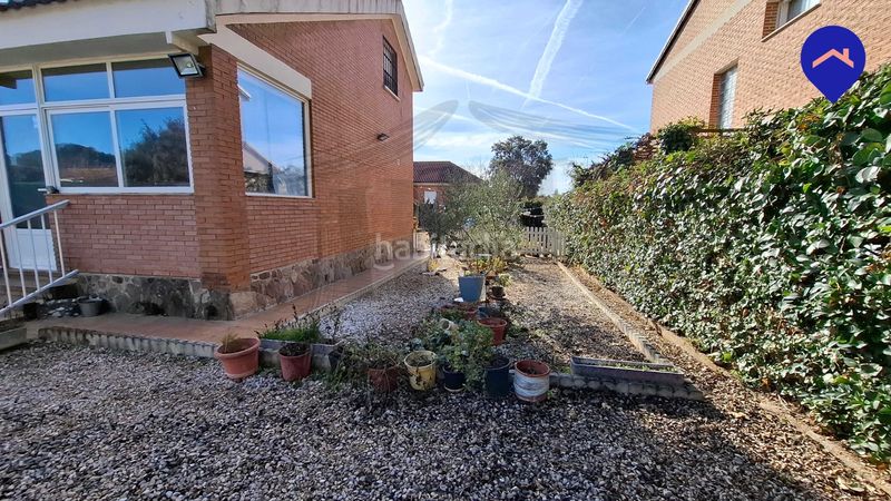 Foto f6e6c4fc-07c4-47bd-84b7-9f55e3480ecd. Casa amb aparcament a Pioz