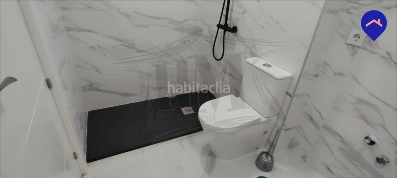 Foto b2ad774c-1b9c-44d5-a163-baddee0b6c32. Àtic amb calefacció aparcament a Parque Cataluña Torrejón de Ardoz